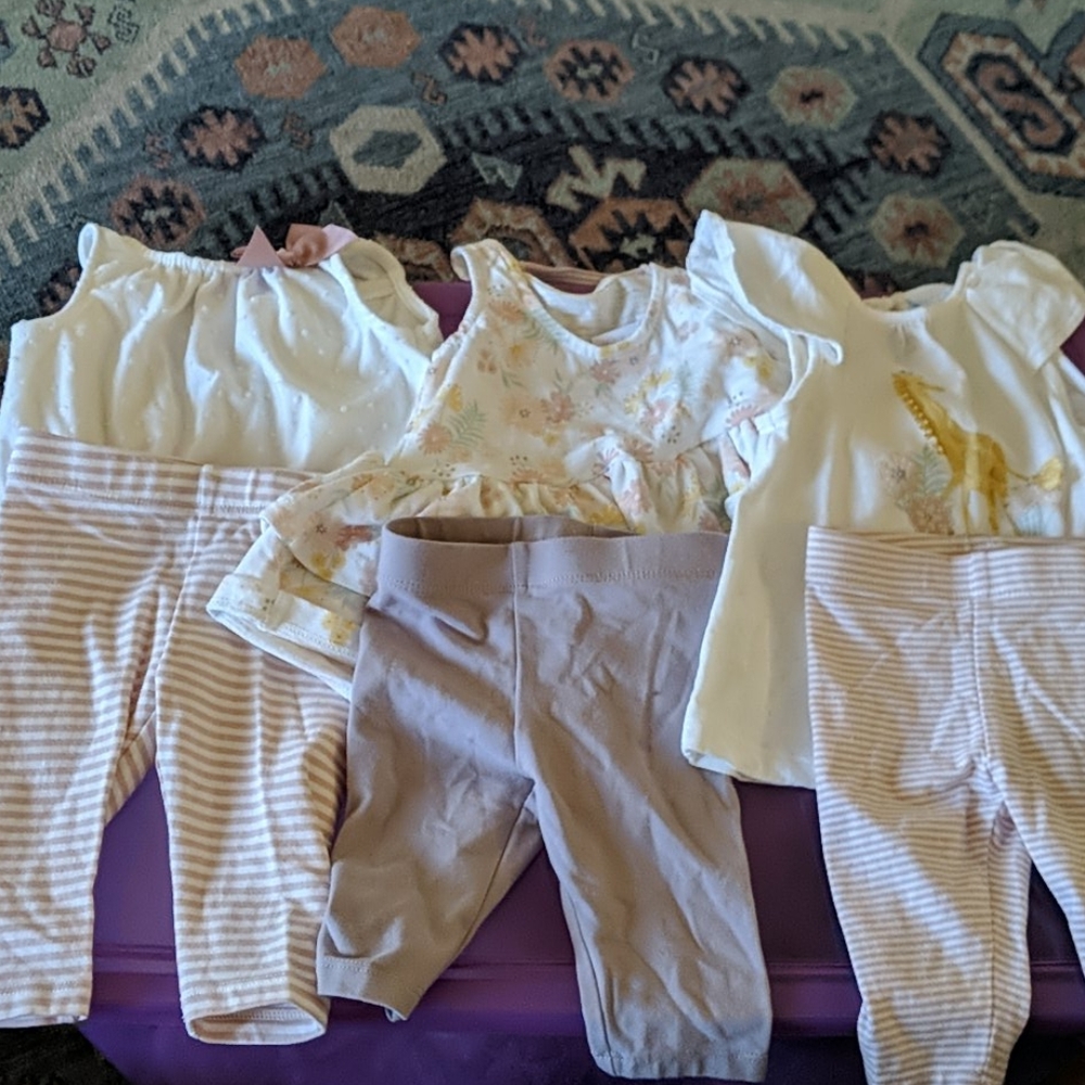 Beautiful 3 piece Bundle Baby Girl Set. 6-9 Months